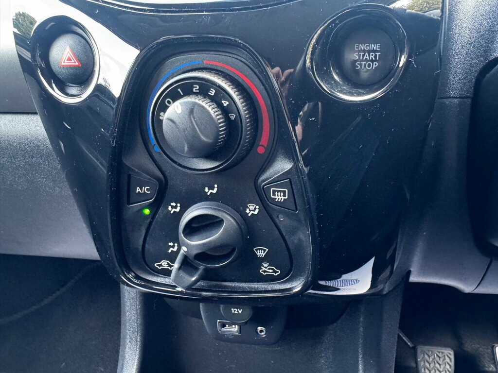 Peugeot 108 Hatchback Active 201515 Purple #42