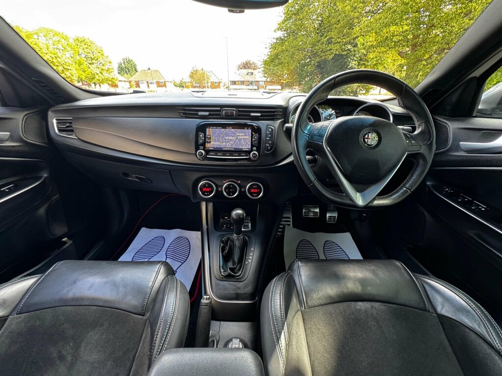 Alfa Romeo Giulietta 1.4 Tb Multiair Qv Line Tct Euro 6 Ss White #2
