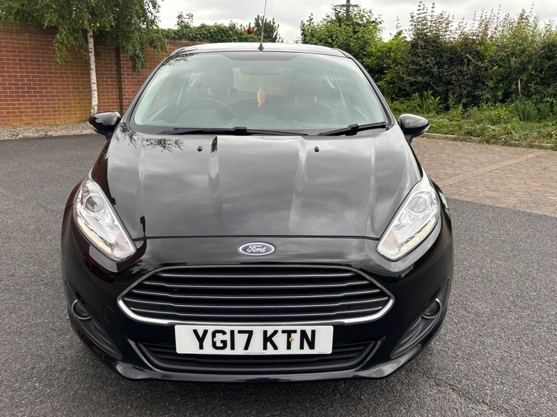 Ford Fiesta Zetec Black #3
