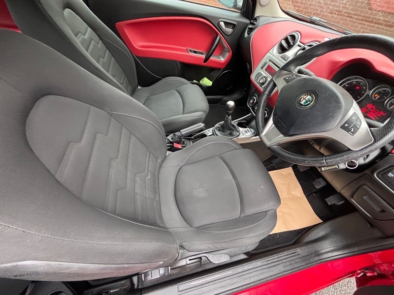 Alfa Romeo MiTo Hatchback Black #15