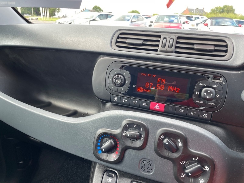 Fiat Panda Easy Red #4
