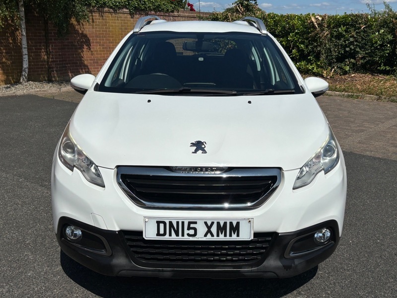Peugeot 2008 Blue Hdi Active DN15XMM White #3