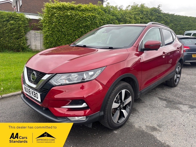 Nissan Qashqai N-connecta Dci Red