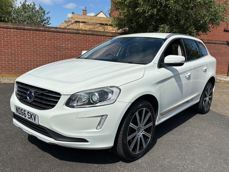 Volvo XC60 D4 Se Lux Nav White #2