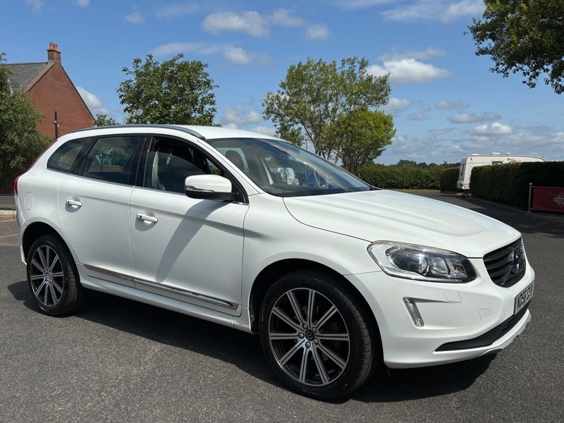 Volvo XC60 D4 Se Lux Nav White #4