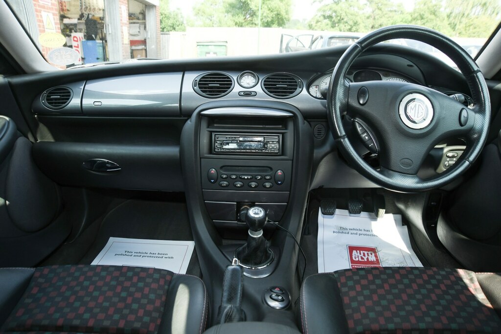 MG ZT 2.5 190 Red #21