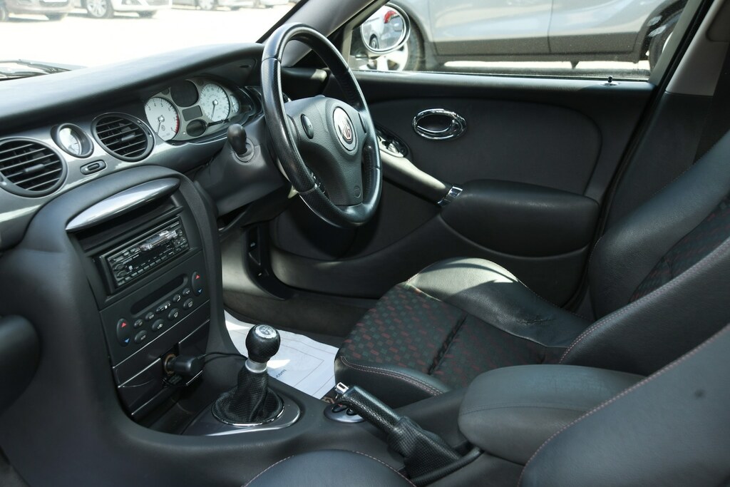 MG ZT 2.5 190 Red #12