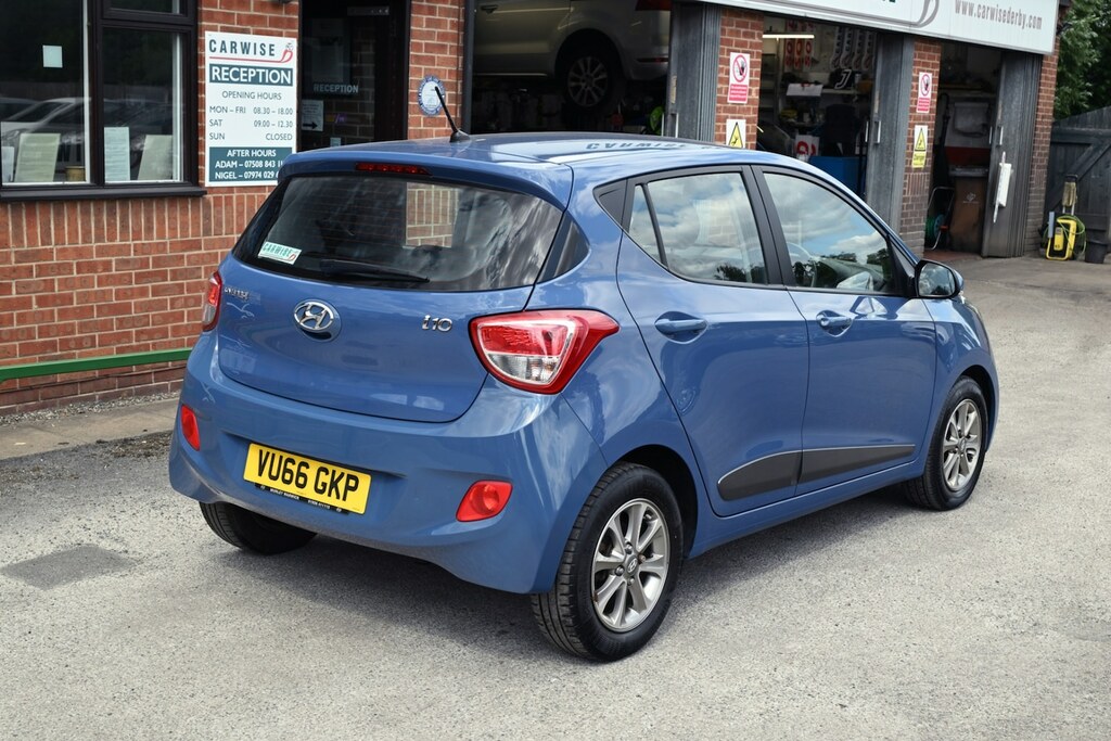 Hyundai I10 1.0 Premium Blue #6
