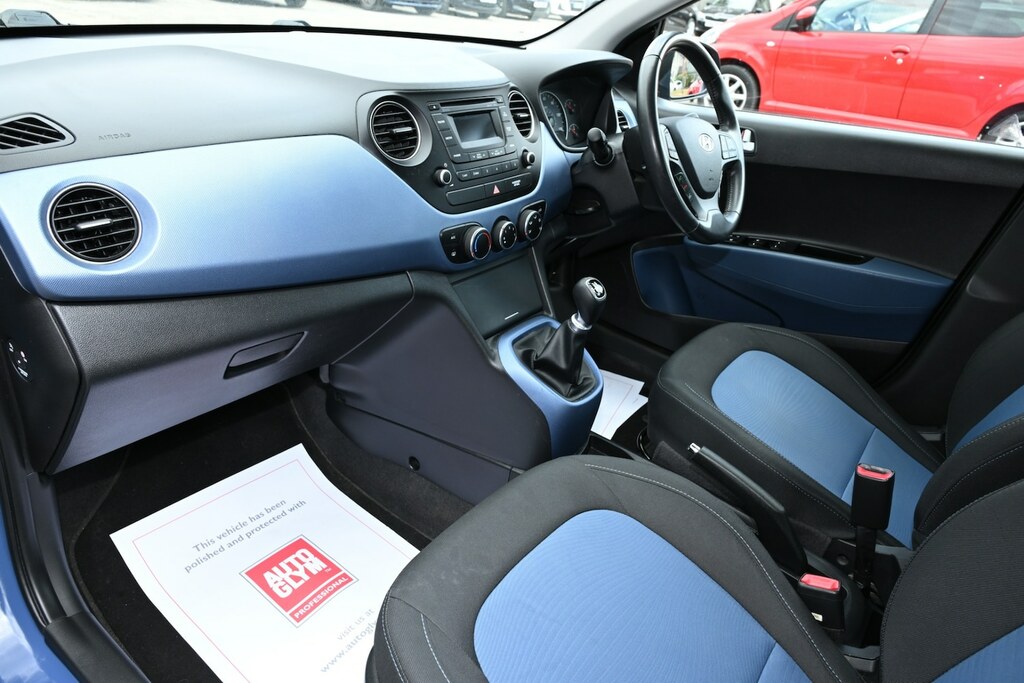 Hyundai I10 Premium Black #17