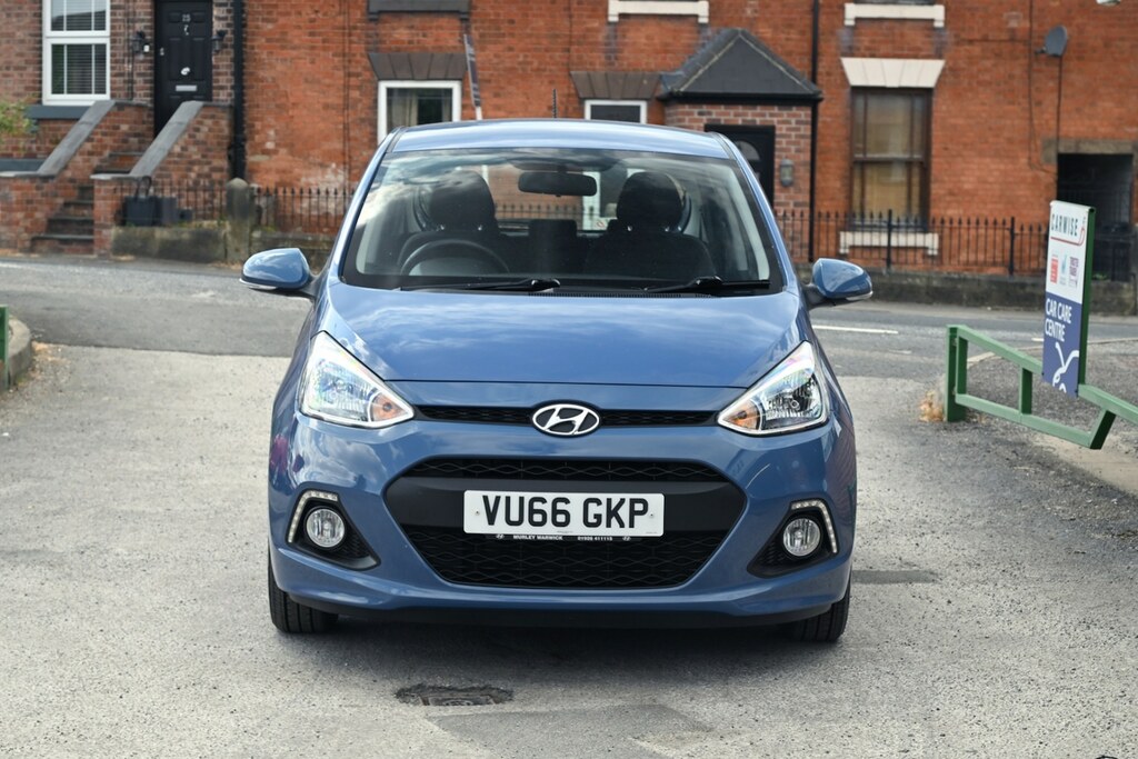 Hyundai I10 1.0 Premium Blue #2