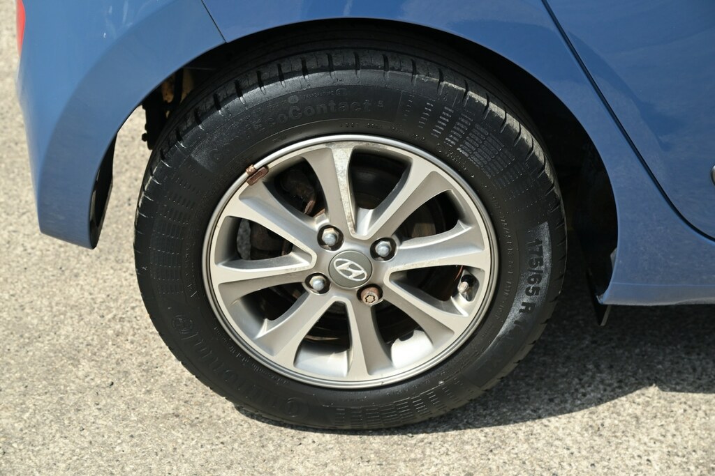 Hyundai I10 Premium Black #31