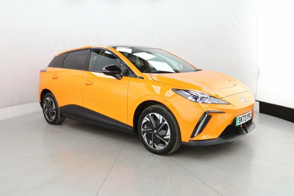 MG MG4 Hatchback SK73YPU Orange
