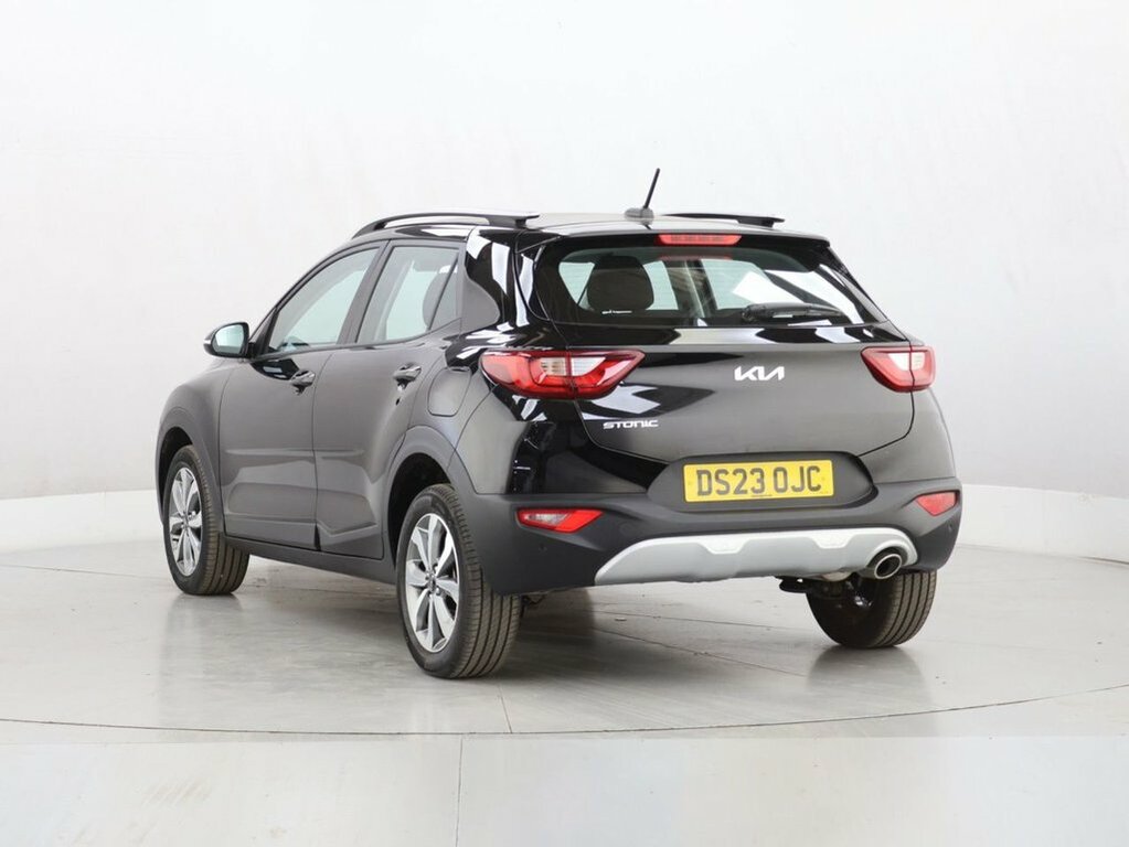 Kia Stonic 1L 2 Black #6
