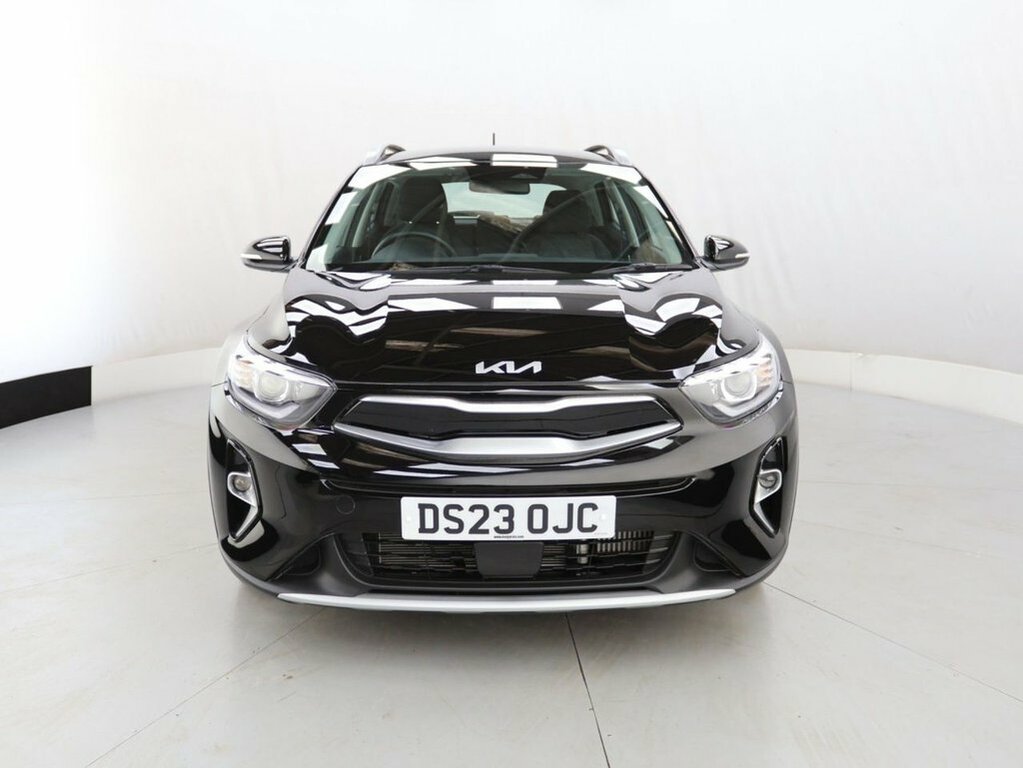 Kia Stonic 1L 2 Black #3