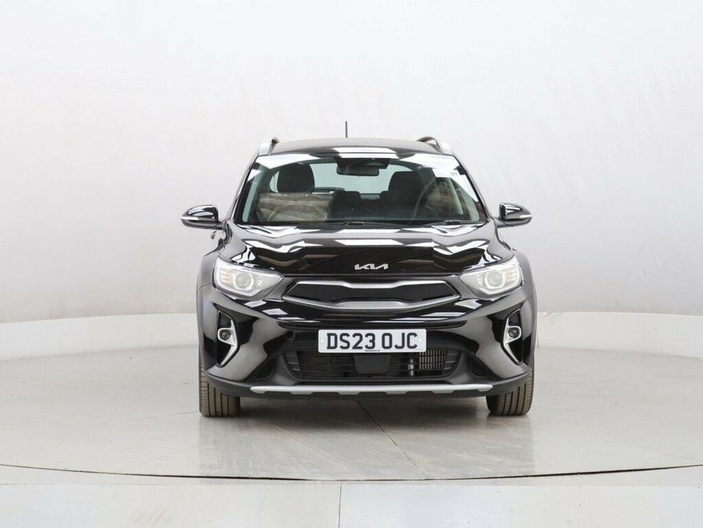 Kia Stonic 1L 2 Black #3