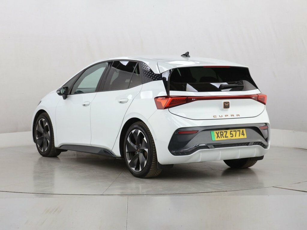 Cupra Born Hatchback XRZ5774 White #5
