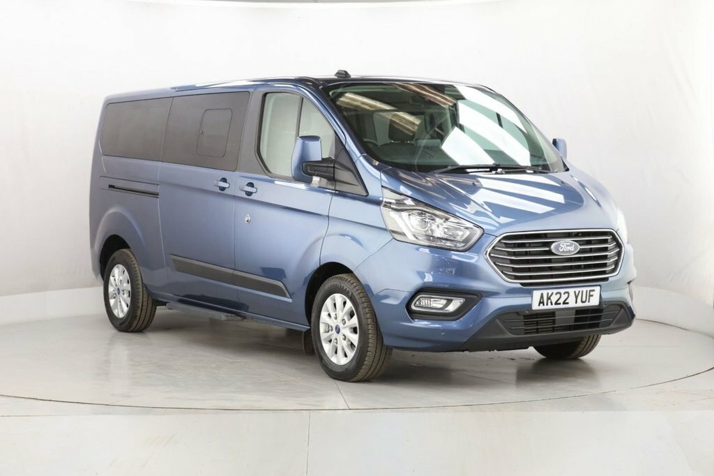 Ford Tourneo Custom 2L Zetec Blue