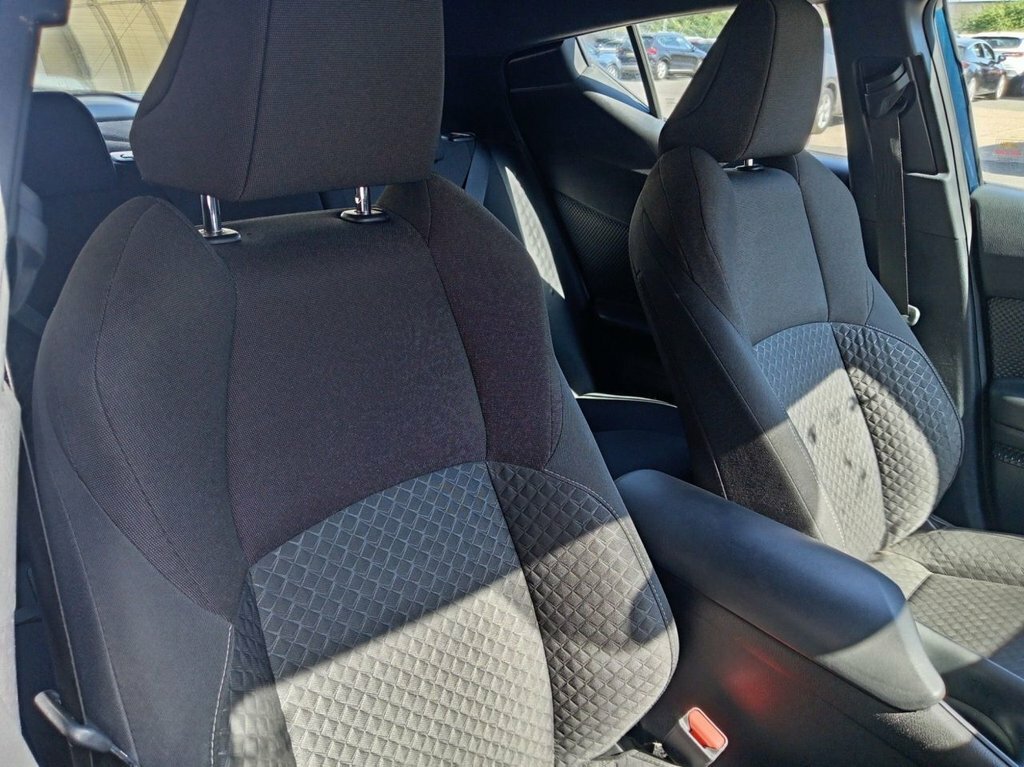Toyota C-Hr 1.8L Icon Blue #5