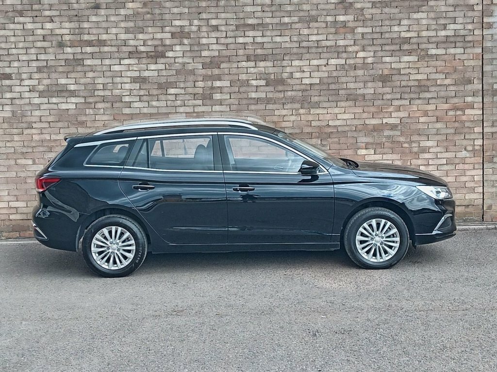 MG MG5 Estate Black #3