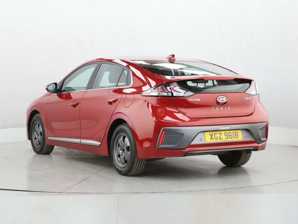 Hyundai Ioniq 1L Premium XGZ9618 Red #6