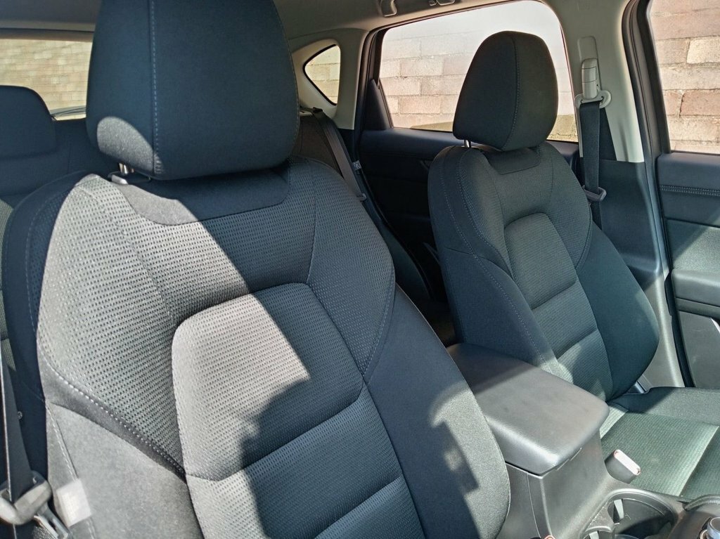 Mazda CX-5 2L Se-l MF72ZFX White #4