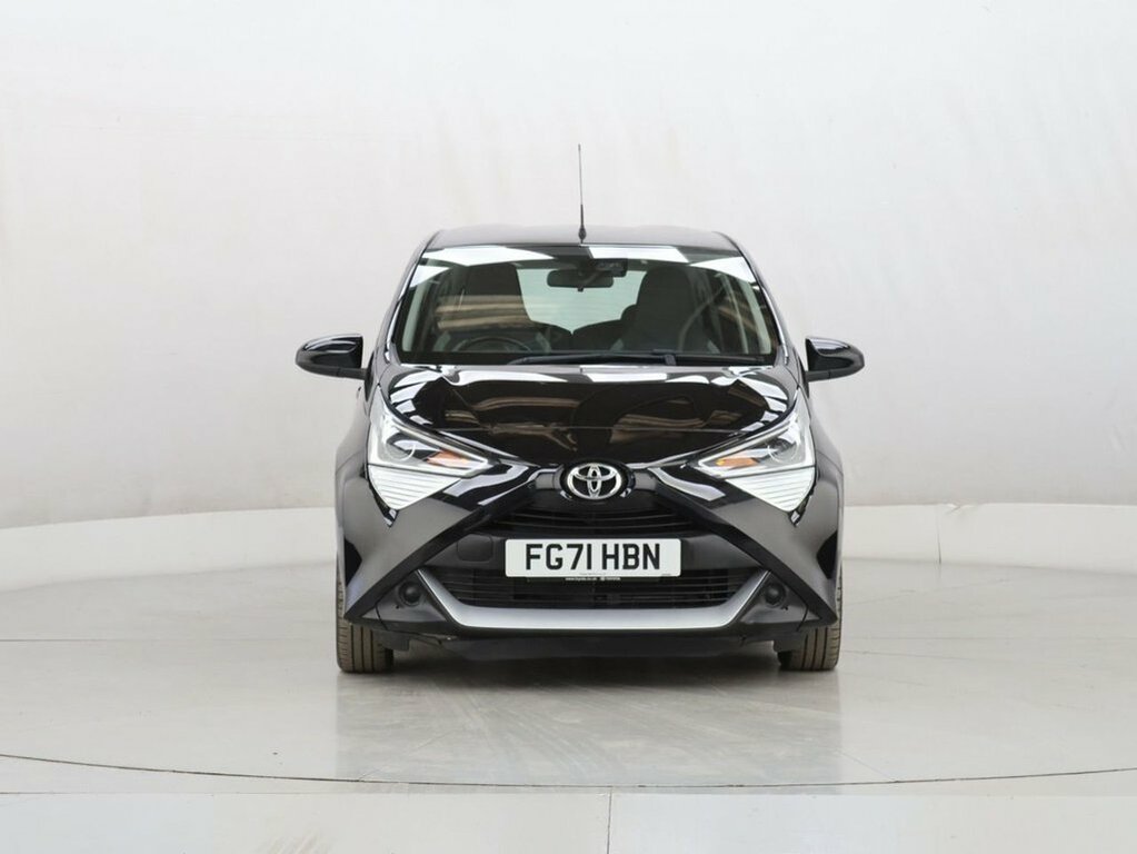 Toyota Aygo 1L X-play Black #2