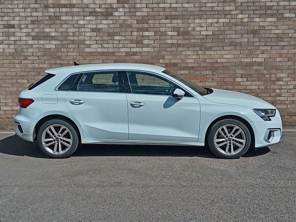Audi A3 1L Sport KP22WVD White #2