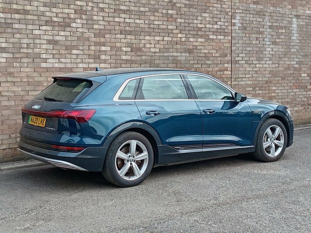 Audi E-tron Suv NA20LKE Blue #4