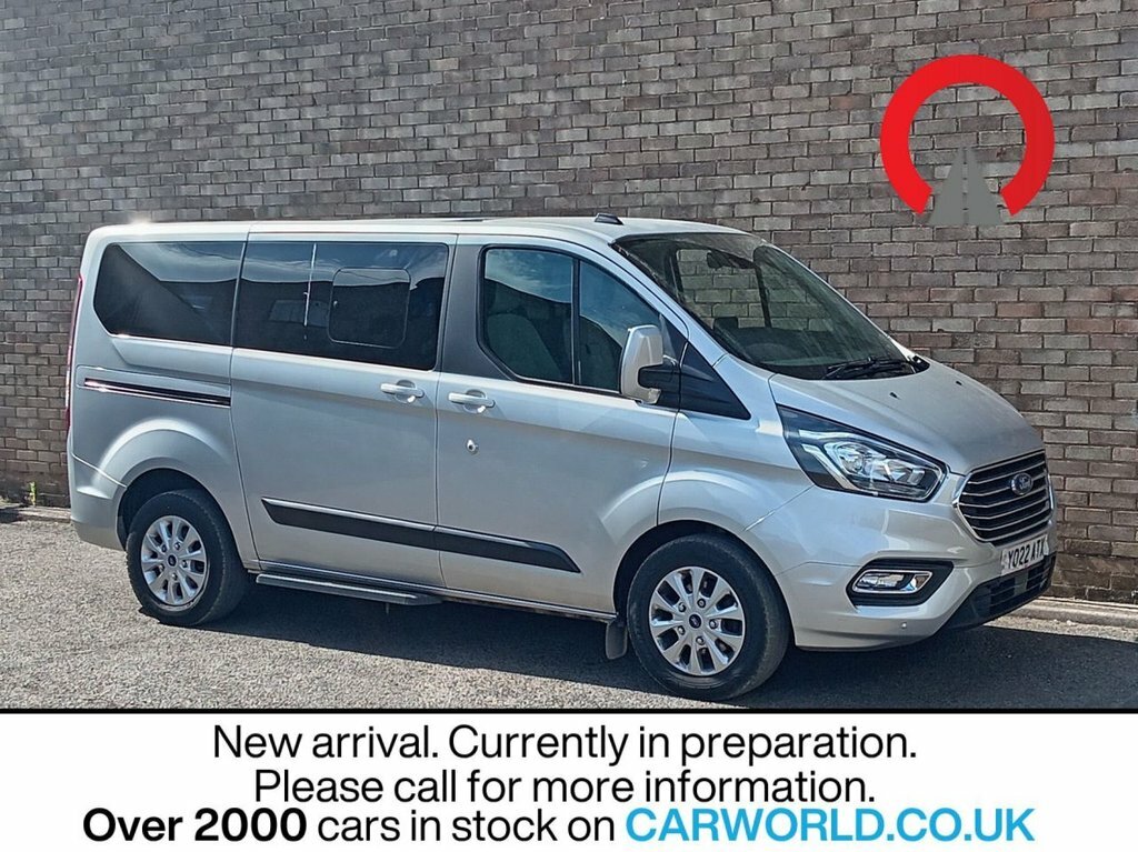 Ford Tourneo Custom 2L Zetec Silver