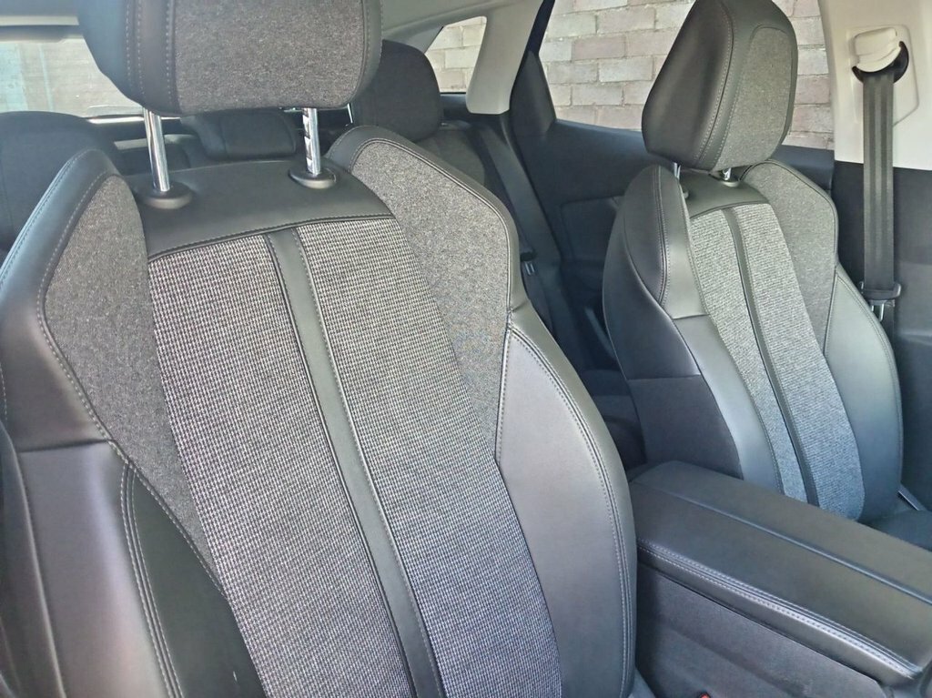 Peugeot 3008 1.2L Allure Blue #5
