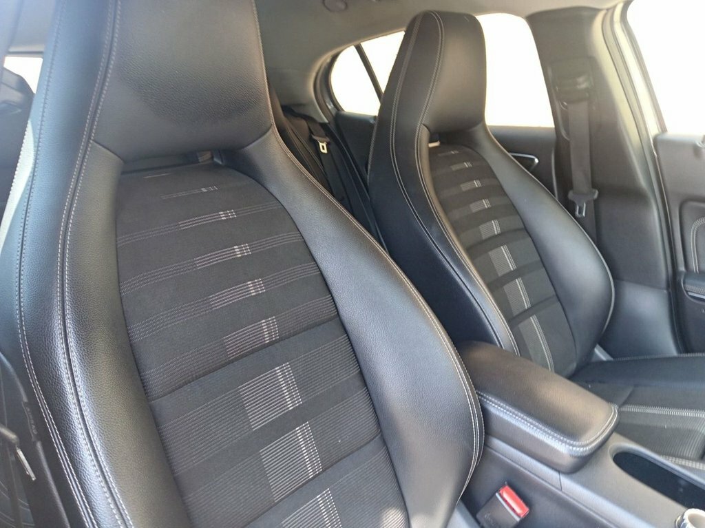 Mercedes-Benz GLA Class 1.6L Urban Edition Grey #5
