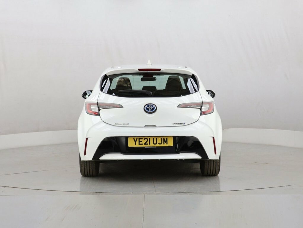 Toyota Corolla 1.8L Icon YE21UJM White #6