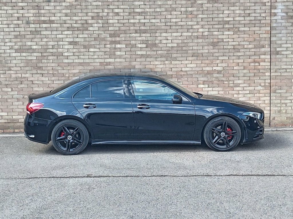 Mercedes-Benz A Class 1.5L Amg Line KP69ZPZ Black #3