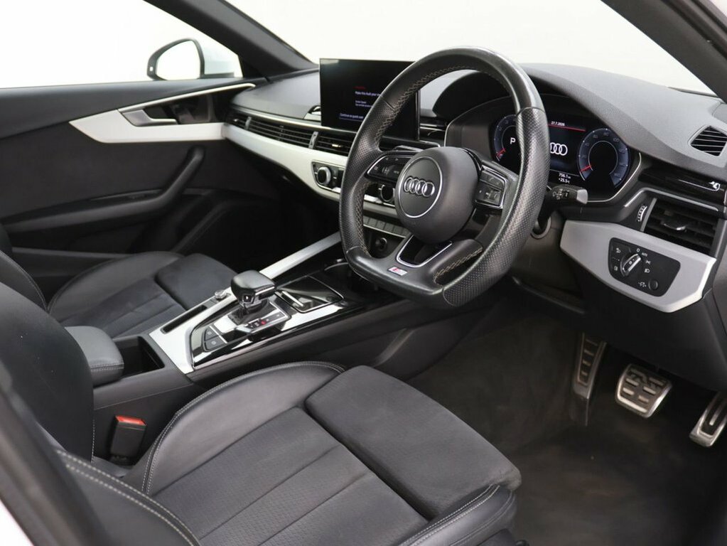 Audi A4 2L S Line VE72NZC White #6