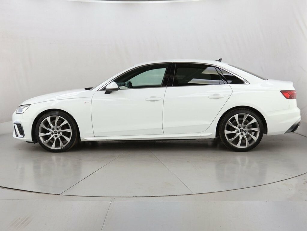 Audi A4 2L S Line VE72NZC White #4