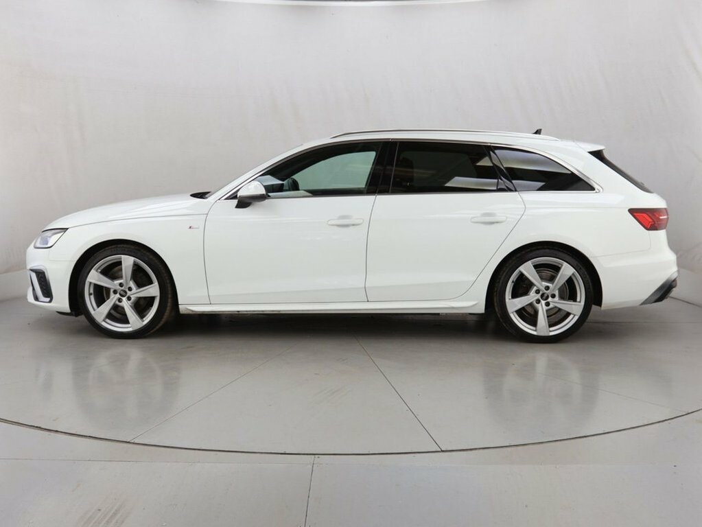 Audi A4 Avant 2L S Line YA23TVX White #4