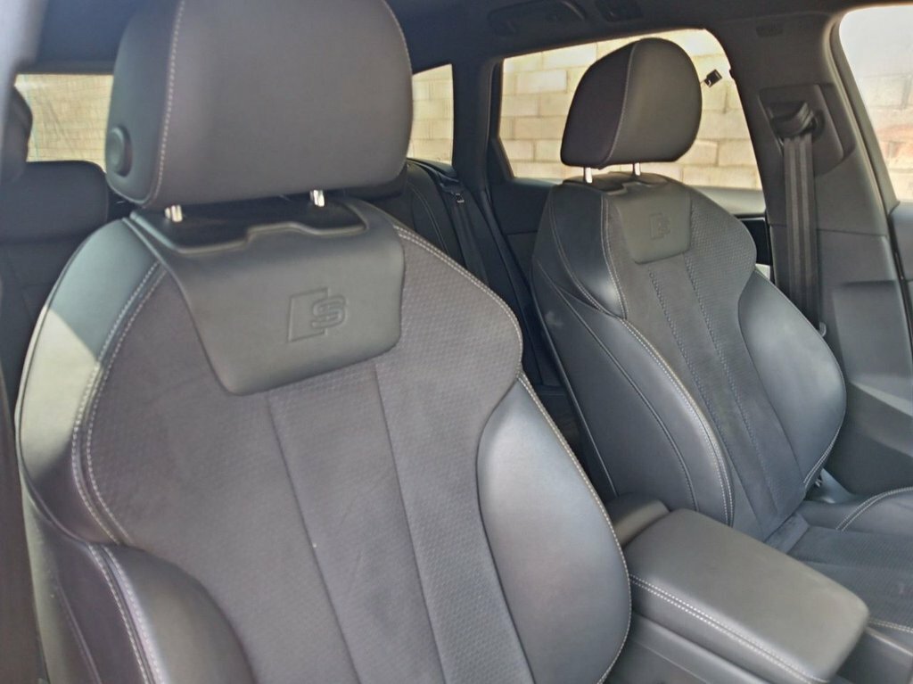 Audi A4 Avant 2L S Line YA23TVX White #5