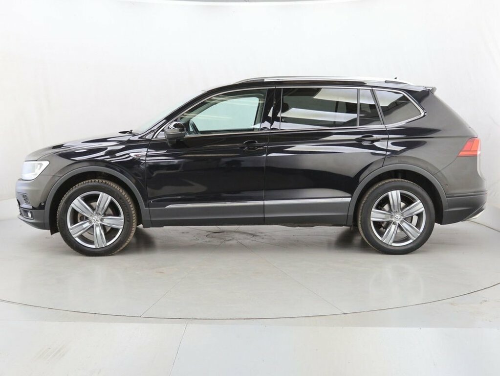 Volkswagen Tiguan Allspace 2L Match YL21NWX Black #5