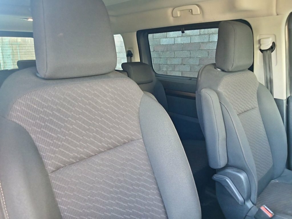 Toyota Proace Verso 2L Family Grey #4