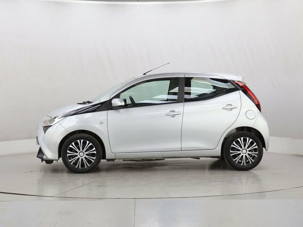 Toyota Aygo 1L X-play Silver #5