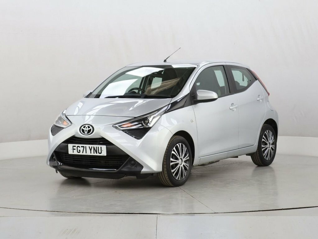 Toyota Aygo 1L X-play Silver #4