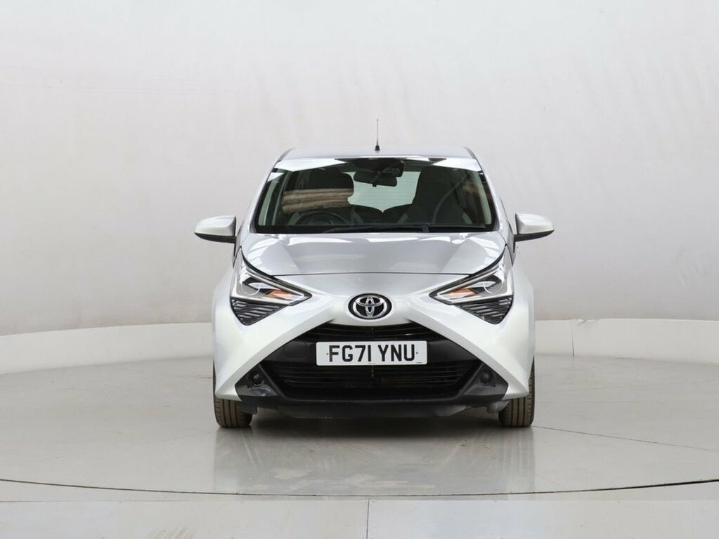 Toyota Aygo 1L X-play Silver #3