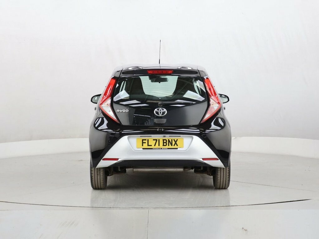 Toyota Aygo 1L X-play FL71BNX Black #5