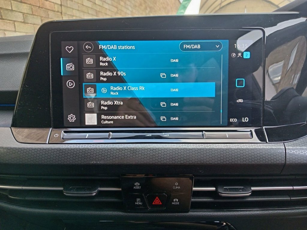 Volkswagen e-Golf 1.4L Gte Black #6