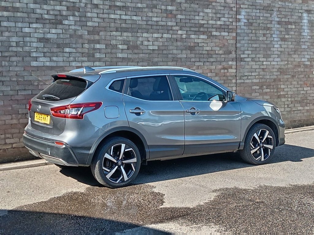 Nissan Qashqai 1.3L Tekna RO69KKT Grey #5