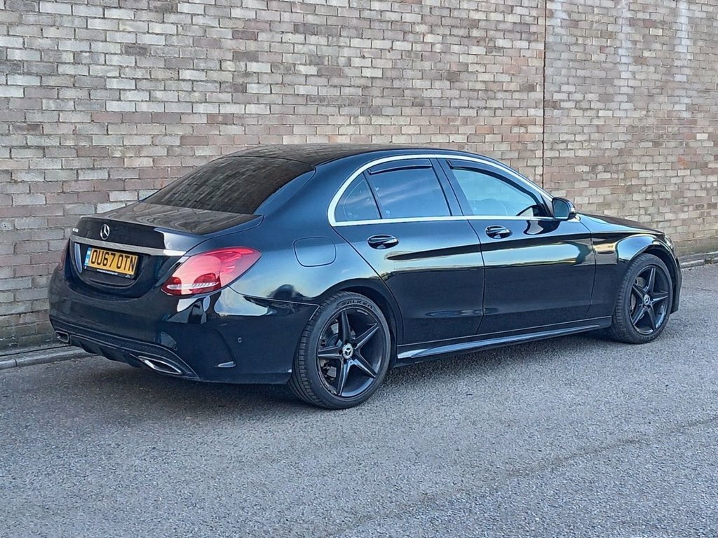 Mercedes-Benz C Class 2L Amg Line OU67OTN Black #4