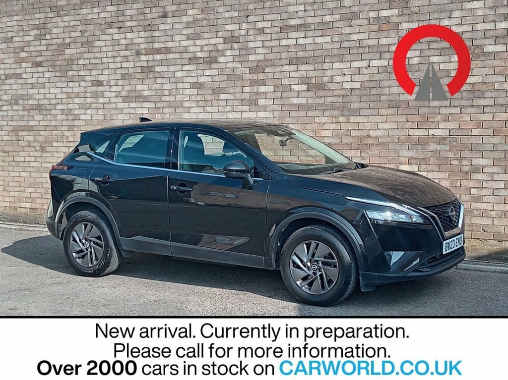 Nissan Qashqai 1.3L Acenta Premium Black