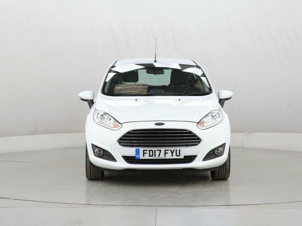 Ford Fiesta 1L Zetec FD17FYU White #2