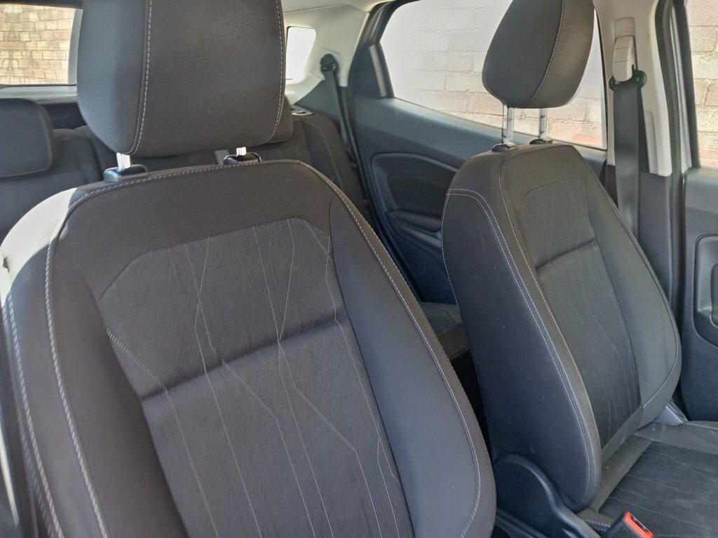 Ford Ecosport 1L Zetec Silver #4