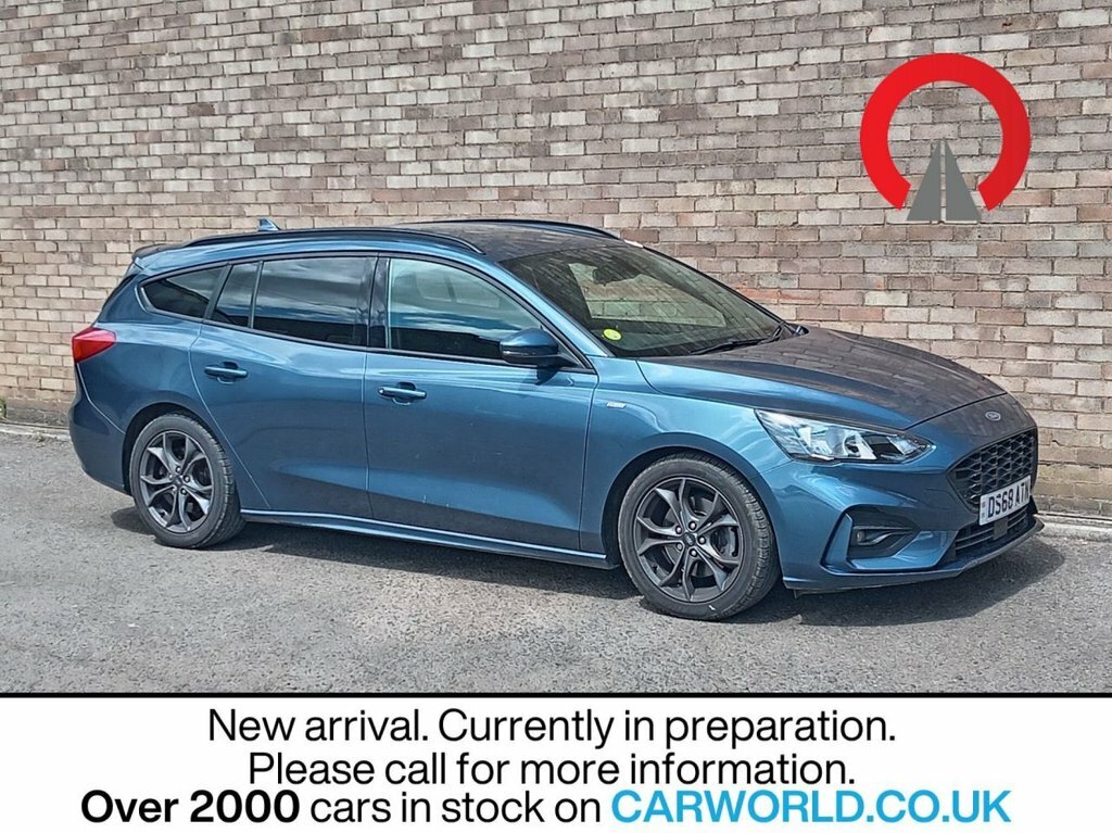 Ford Focus 1.0 Ecoboost 125 Titanium Silver #1